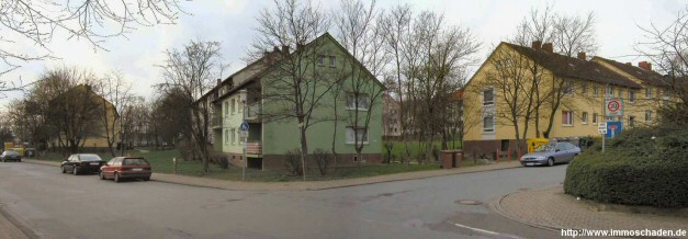 (Aufs Bild klicken um Vergrößerung zu sehen) Bild 13: Melle, Waldstr. (Nr. 35, 37, 39, 41) Ecke Carl-Bösch-Str. (Nr. 1, 3)
